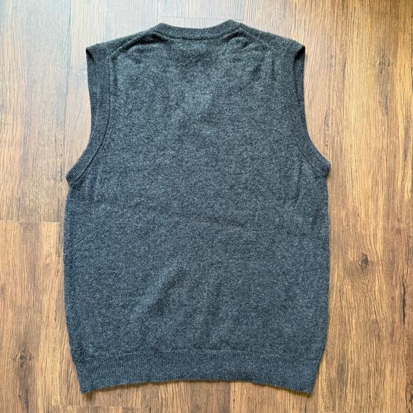 L.L.Bean Lambswool Sweater Vest – Gray V-Neck 100% Wool Men’s Large - Picture 4 of 4